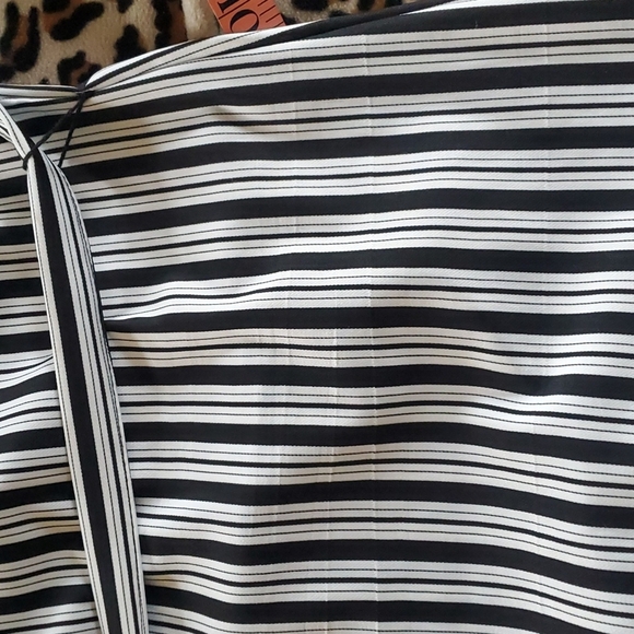 ☆ H.P.☆ Mlle Gabrielle dress - Picture 14 of 16